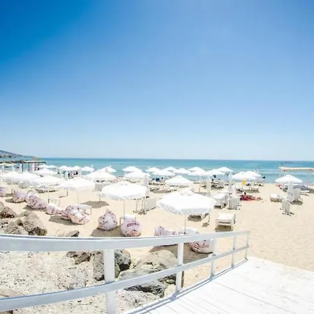 Spacious Fortnox Crown Saint Vlas Sveti Vlas